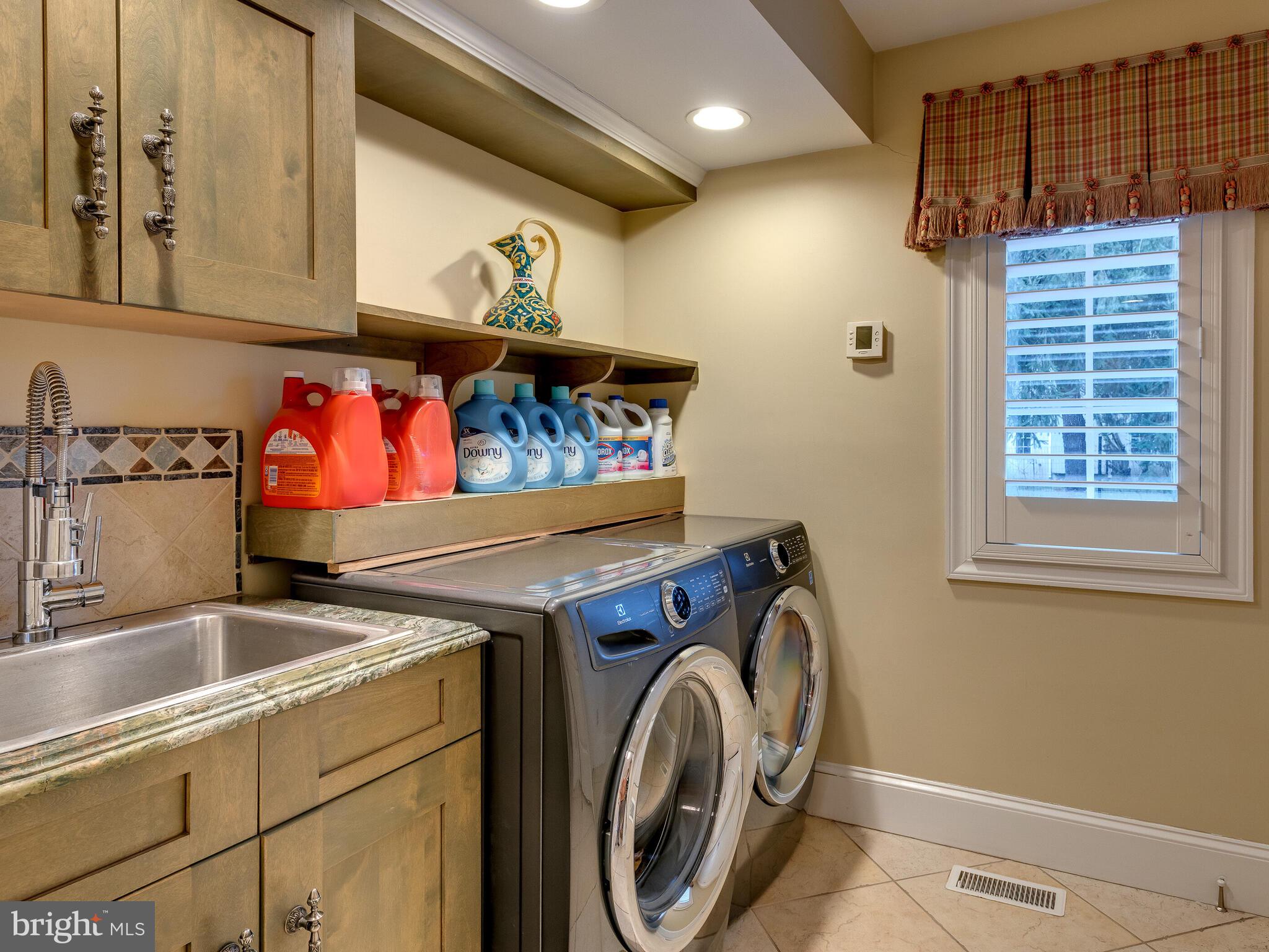 SPRINGTON POINTE - Residential