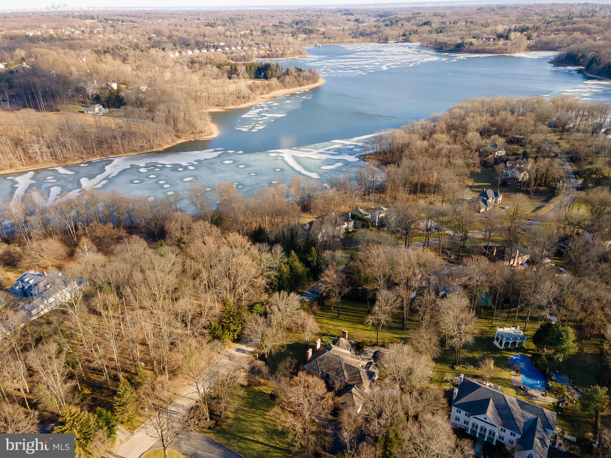 SPRINGTON POINTE - Residential