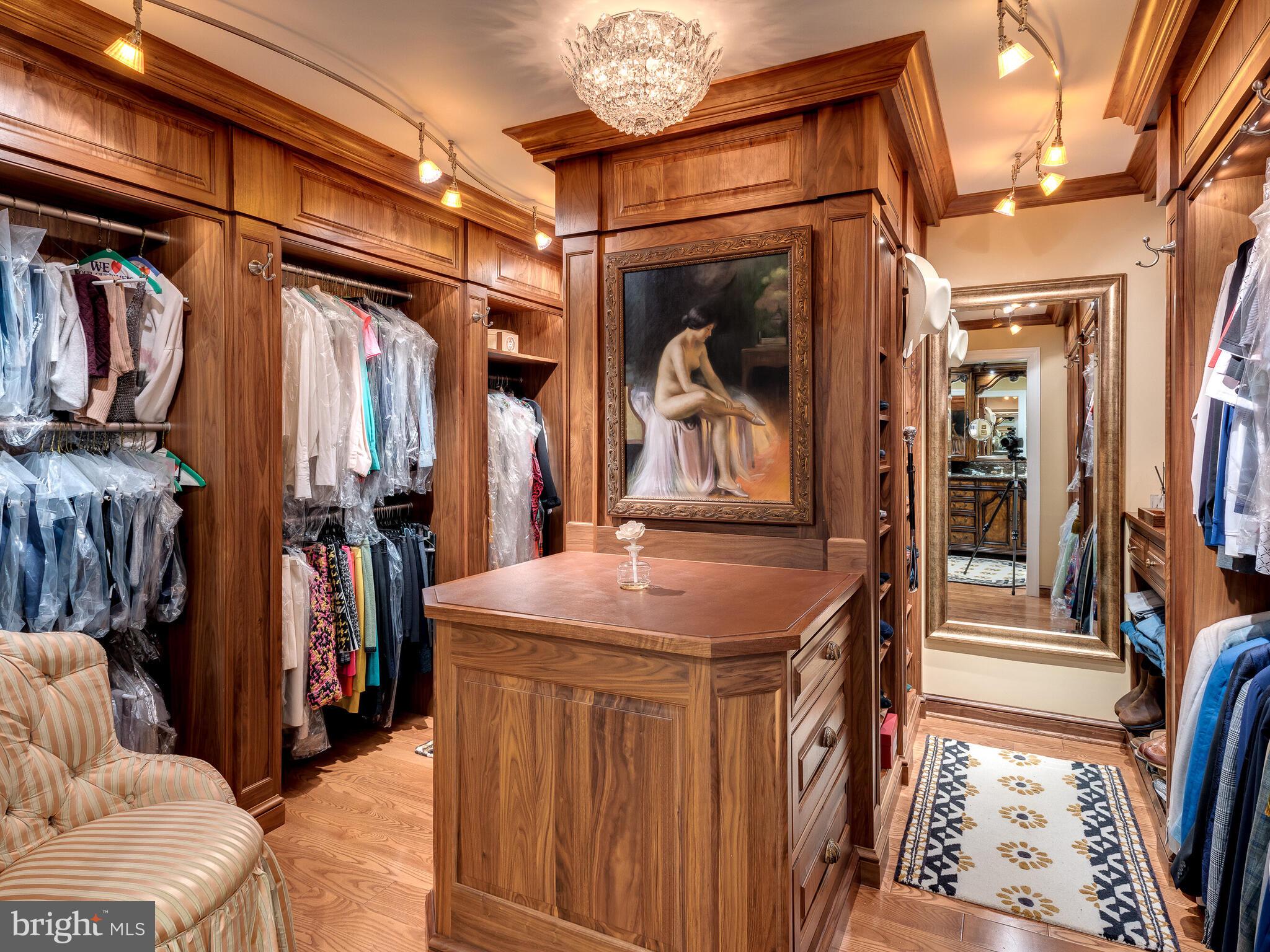 SPRINGTON POINTE - Residential