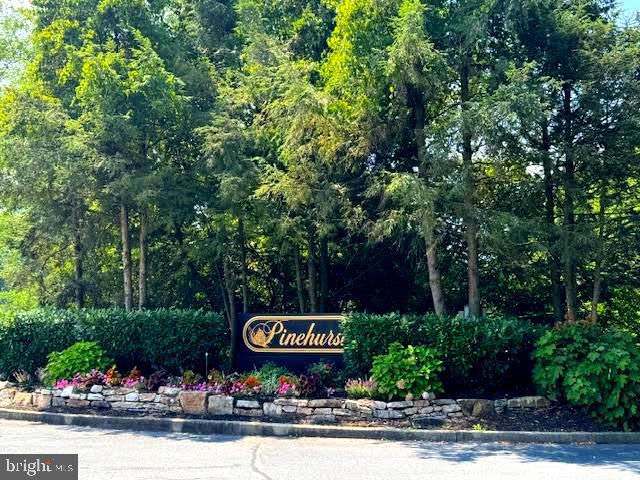 PINEHURST - Residential