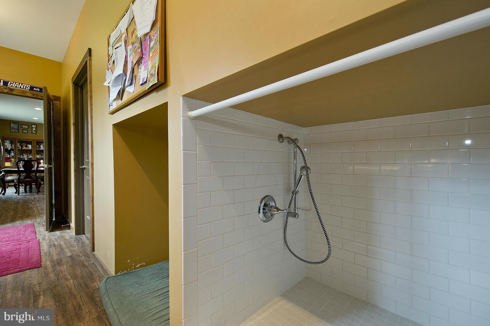 CHIMNEY HILL ESTATES - Residential