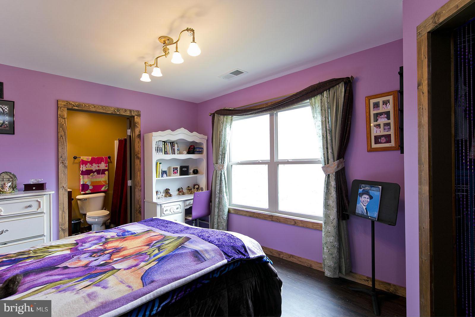 CHIMNEY HILL ESTATES - Residential
