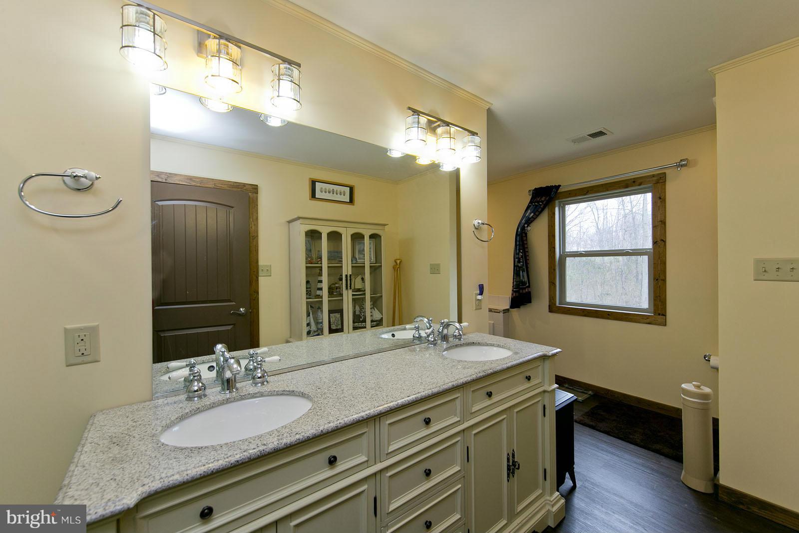 CHIMNEY HILL ESTATES - Residential