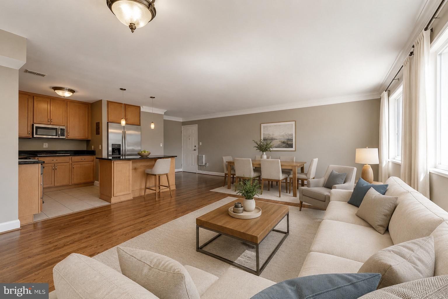 2016 N ADAMS STREET 408