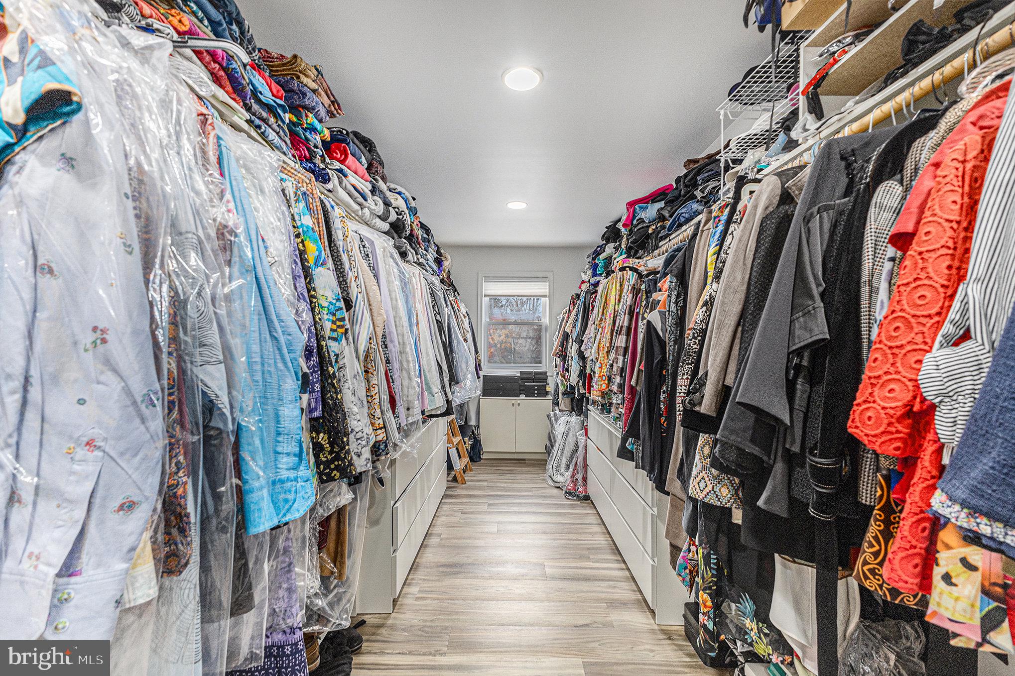 FORT WASHINGTON - Residential