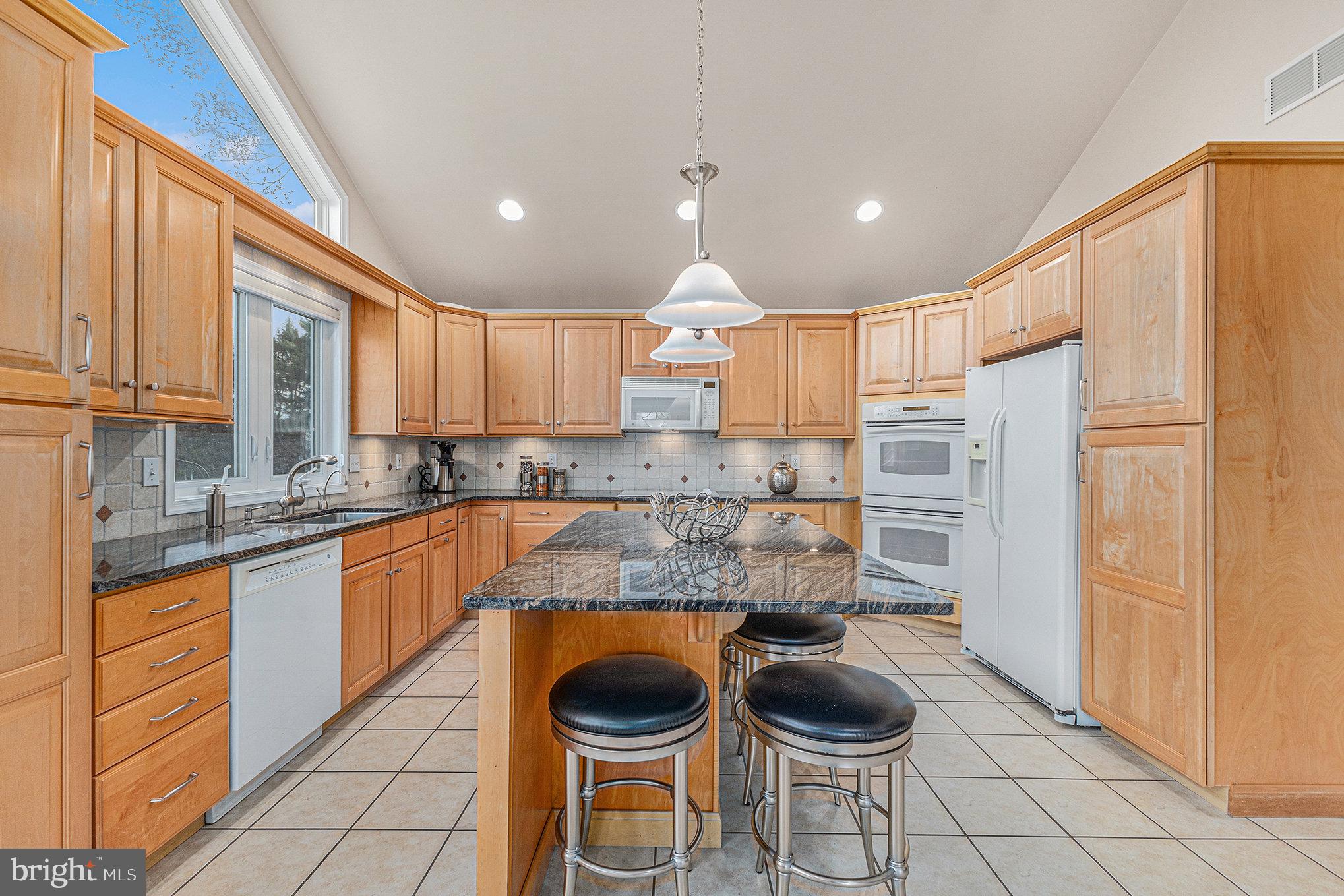 FORT WASHINGTON - Residential