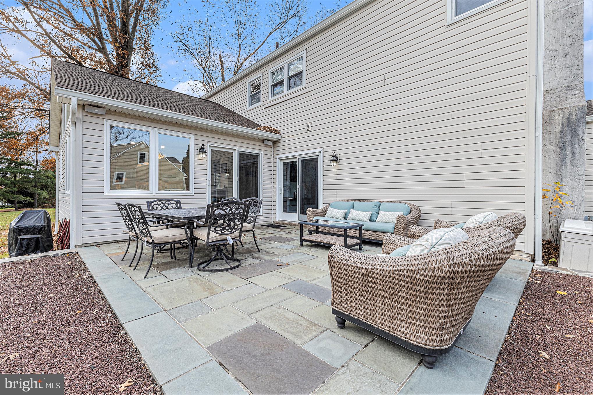 FORT WASHINGTON - Residential