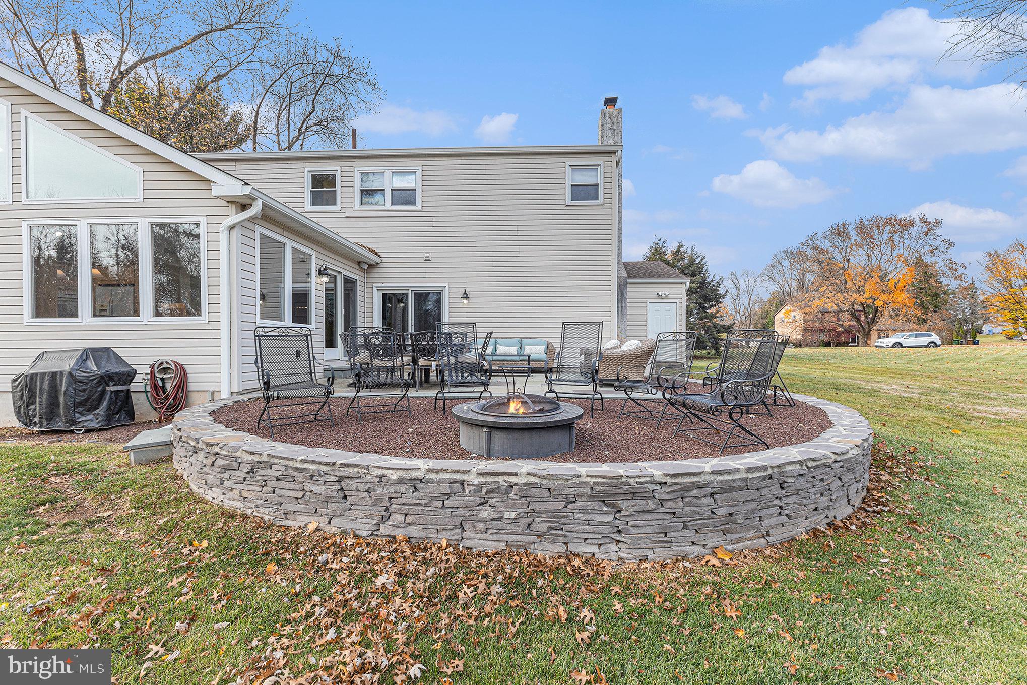 FORT WASHINGTON - Residential