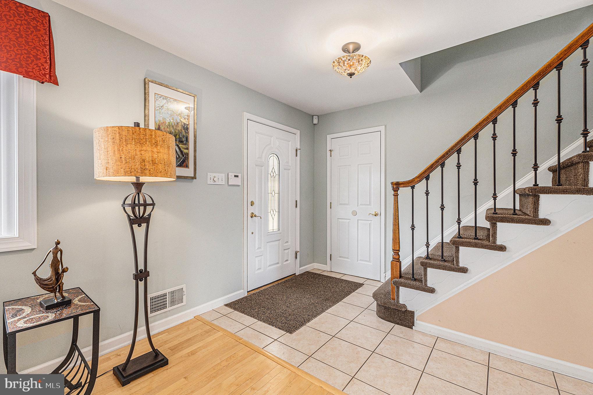 FORT WASHINGTON - Residential