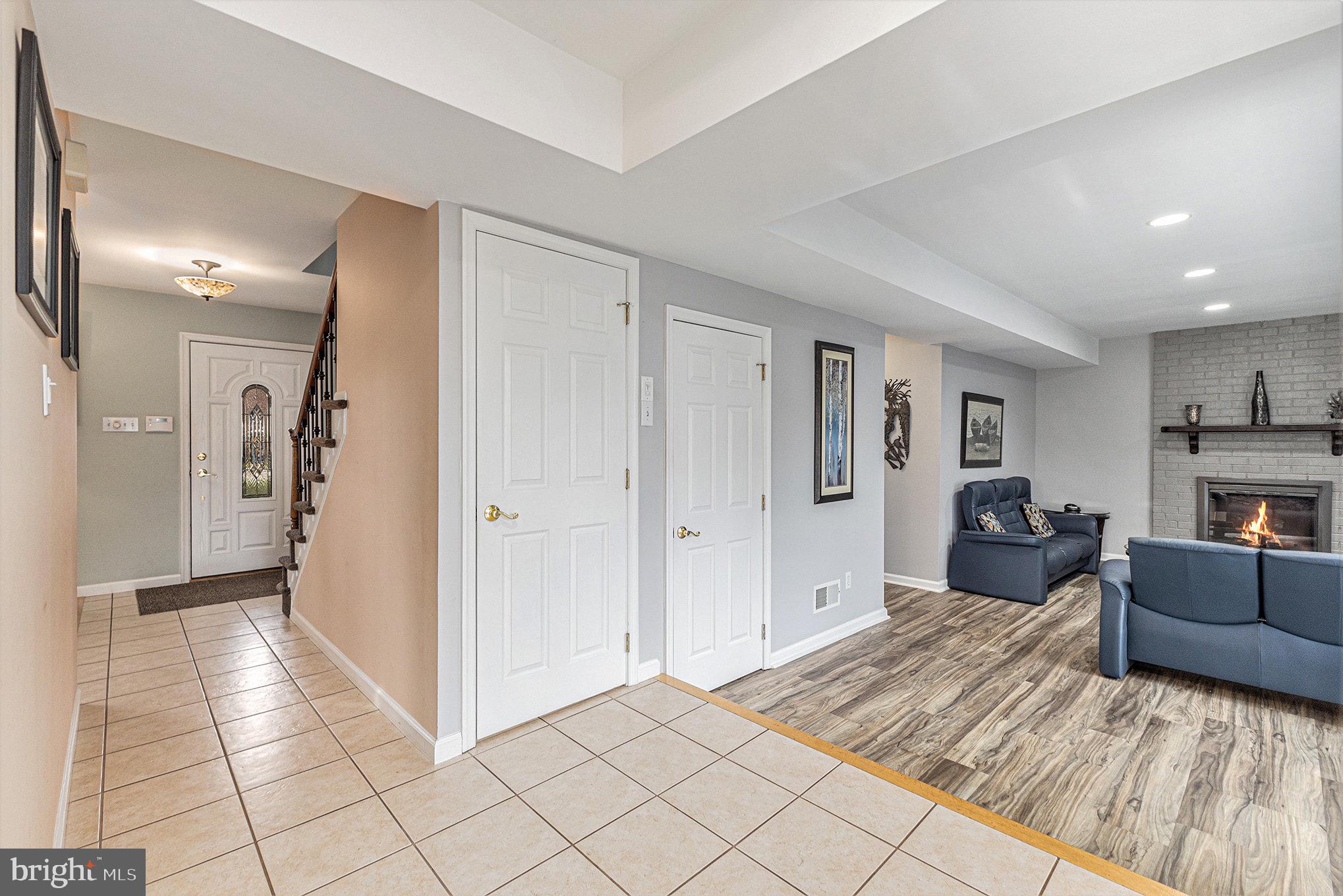 FORT WASHINGTON - Residential