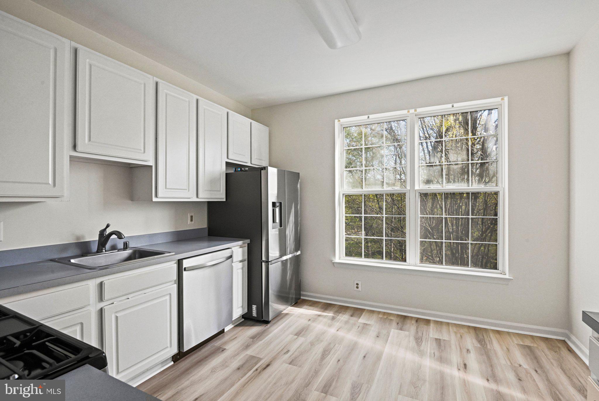 20933 CEDARPOST SQUARE 203