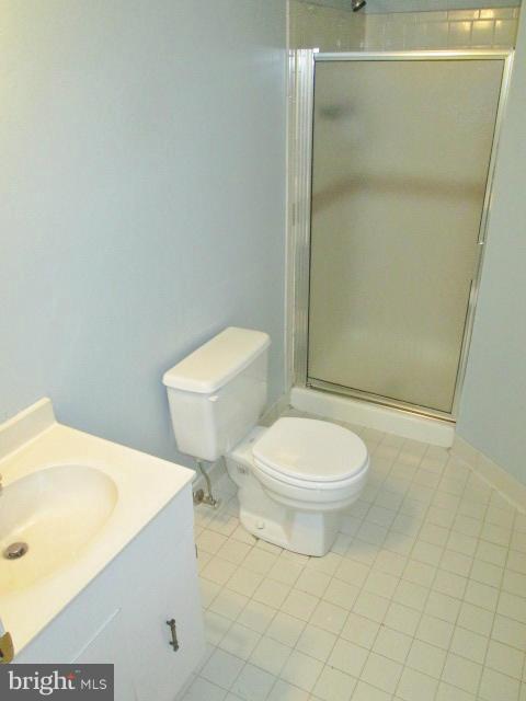 DARTMOUTH GLEN - Residential