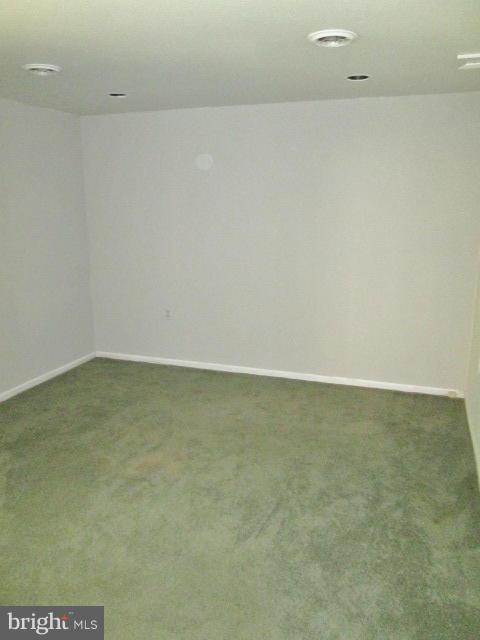 DARTMOUTH GLEN - Residential