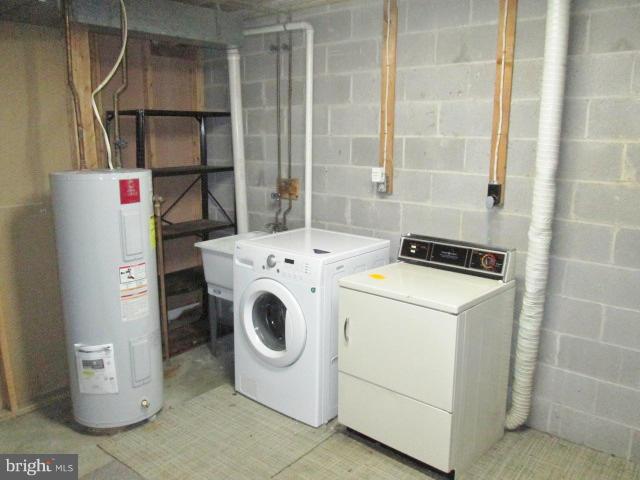 DARTMOUTH GLEN - Residential