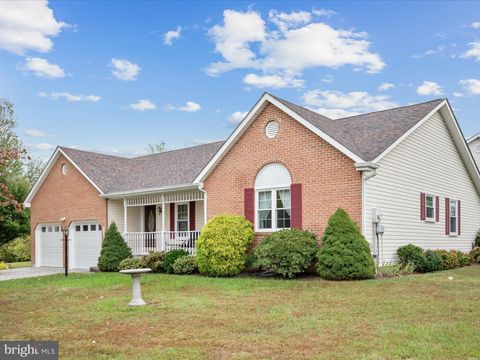 112 JEFFERSON COURT STEPHENS CITY VA 22655