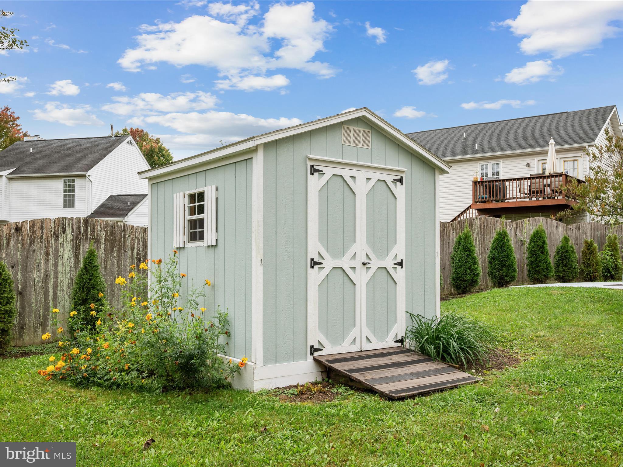 JEFFERSON VILLAGE - Residential