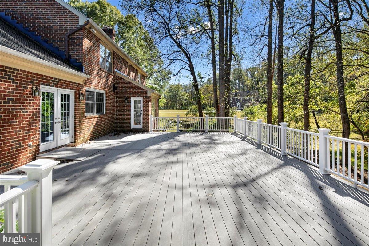 REDLAC FOREST - Residential