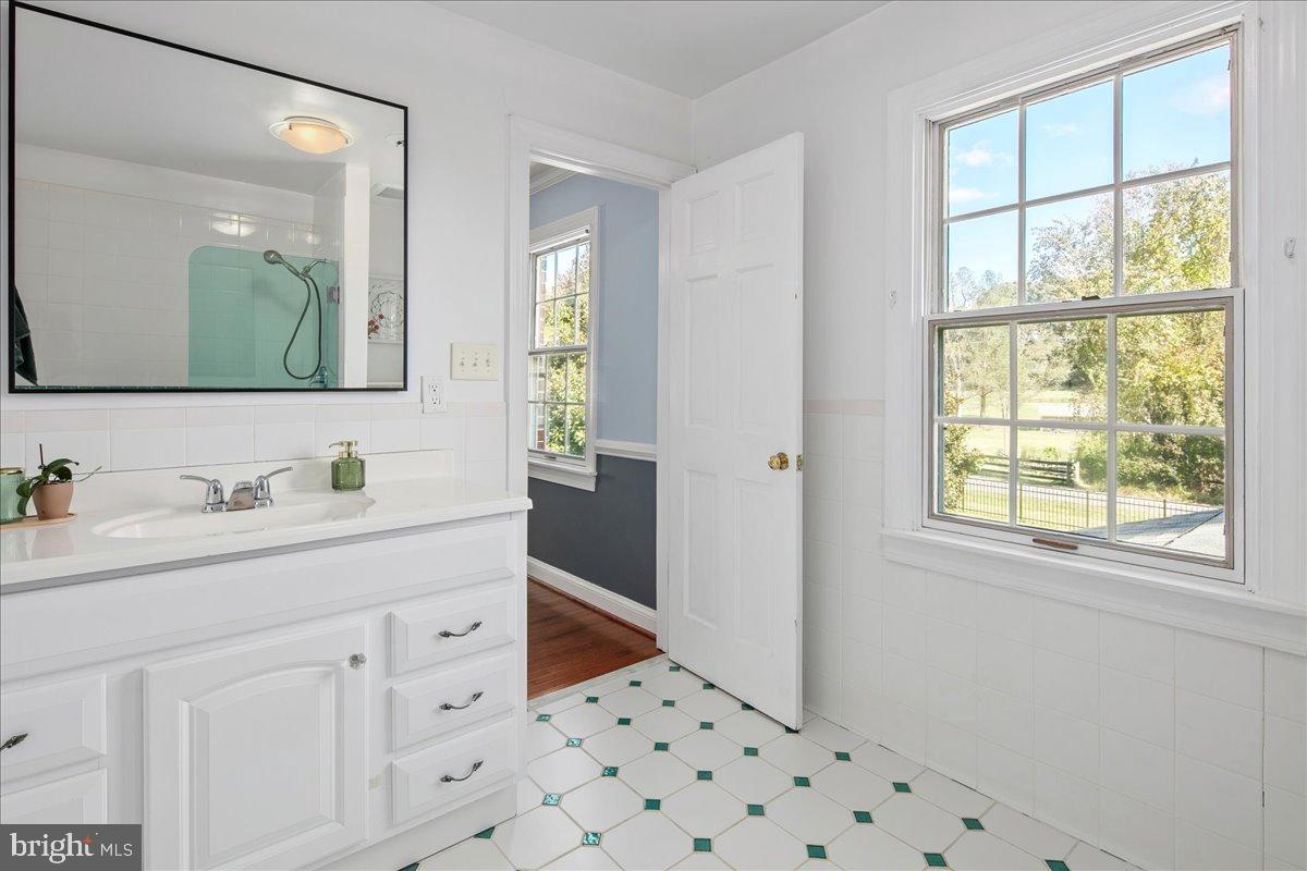 REDLAC FOREST - Residential