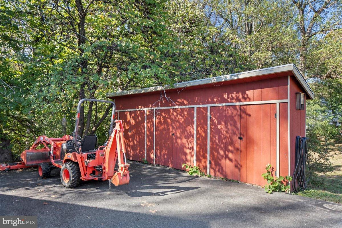 REDLAC FOREST - Residential