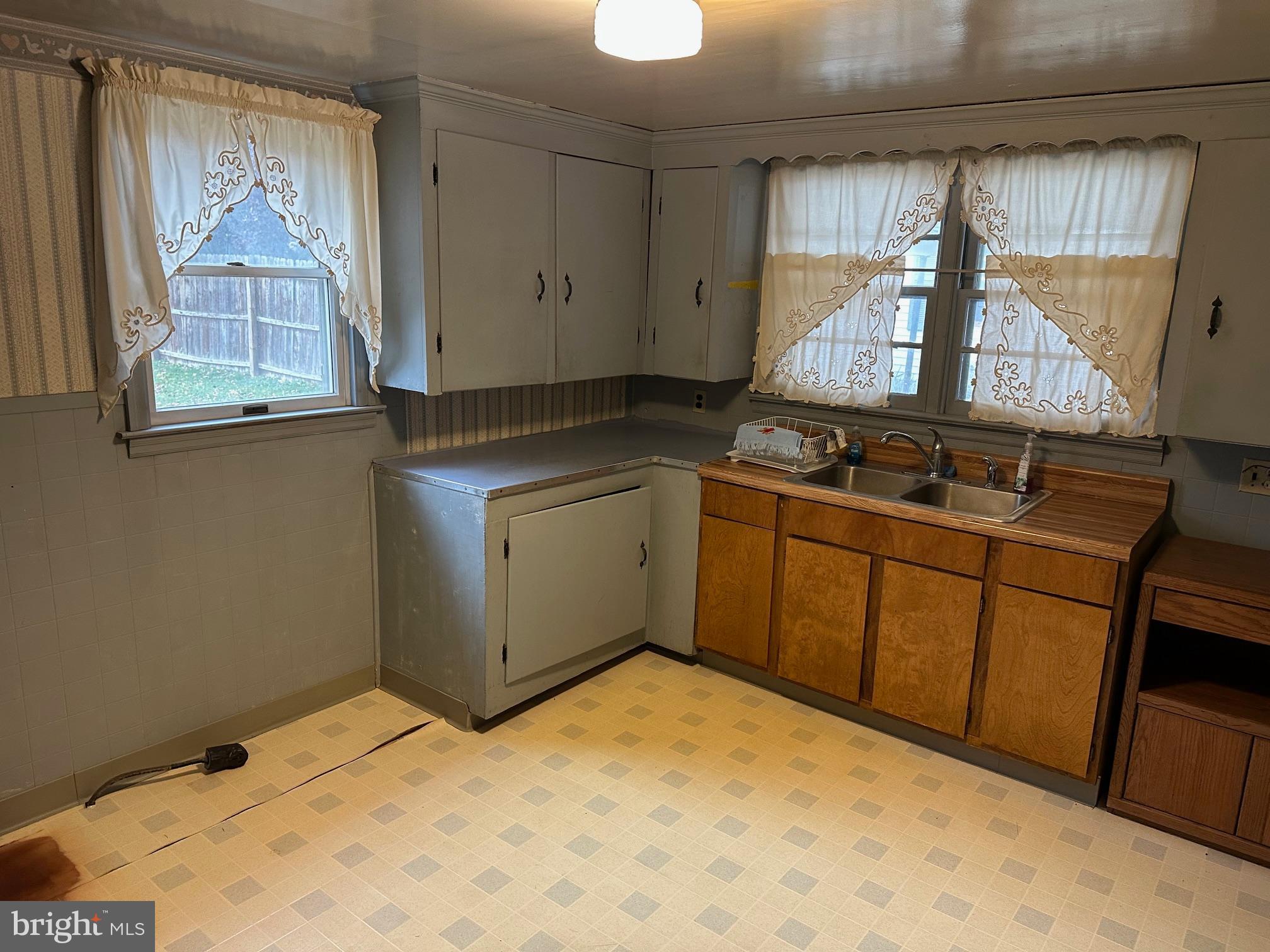 PALMYRA BOROUGH - Residential