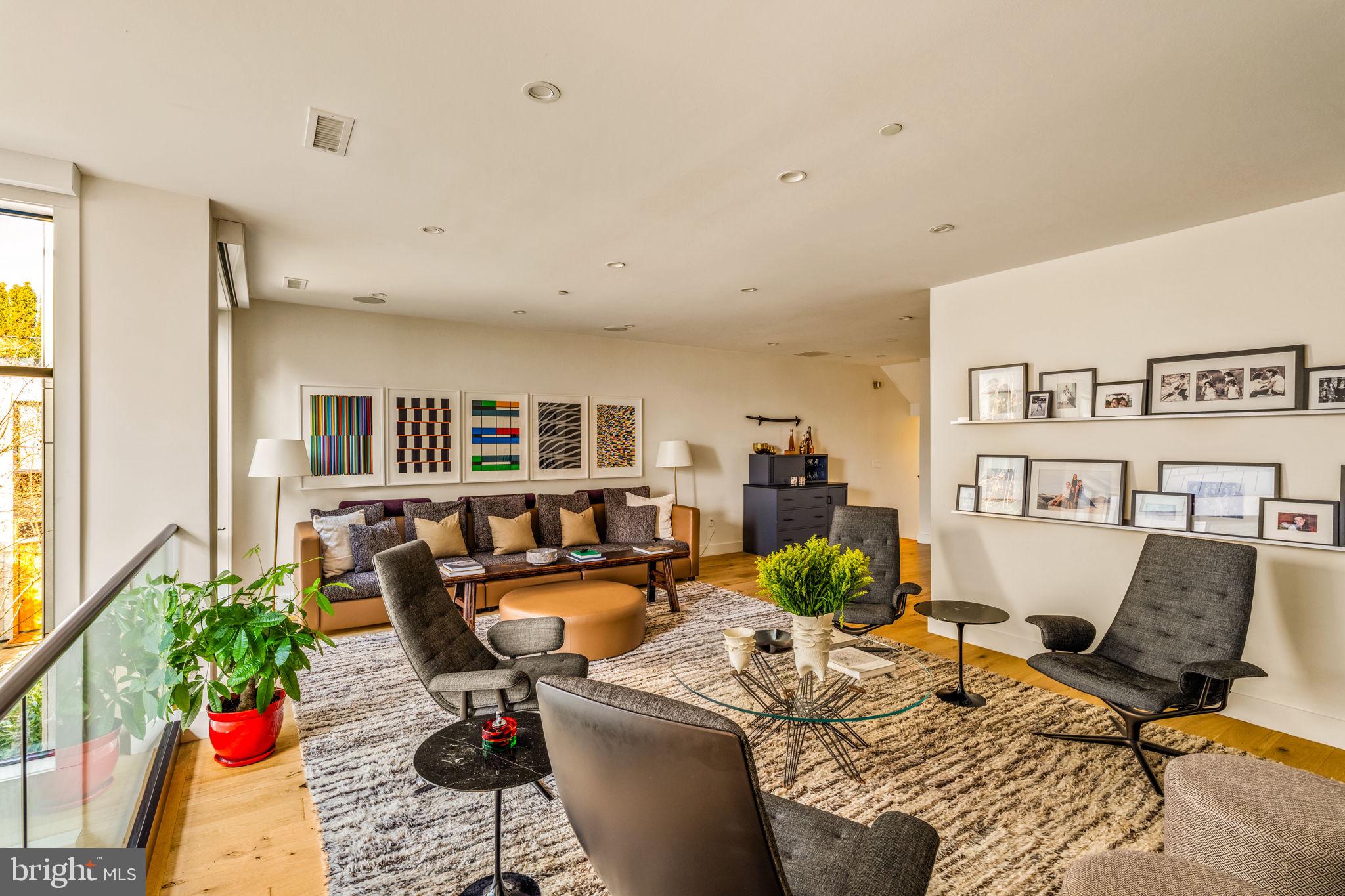 FITLER SQUARE - Residential