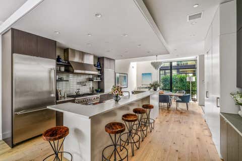 Townhouse For Sale - 249 S 24th Street #H<br/> PHILADELPHIA, PA 19103
