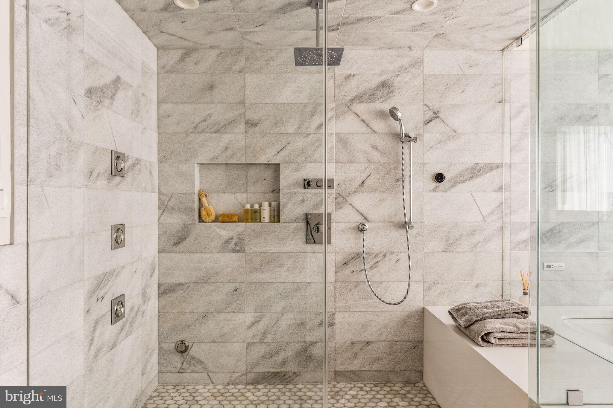 FITLER SQUARE - Residential