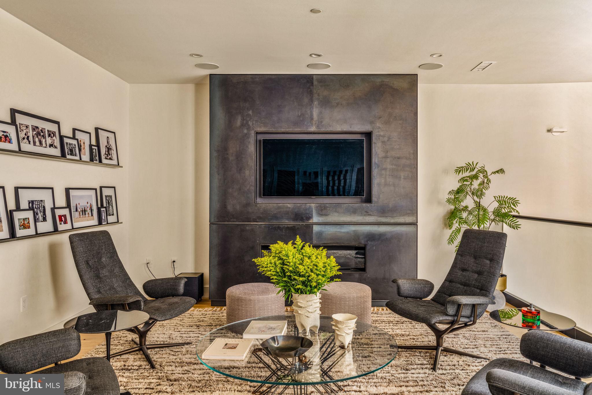 FITLER SQUARE - Residential