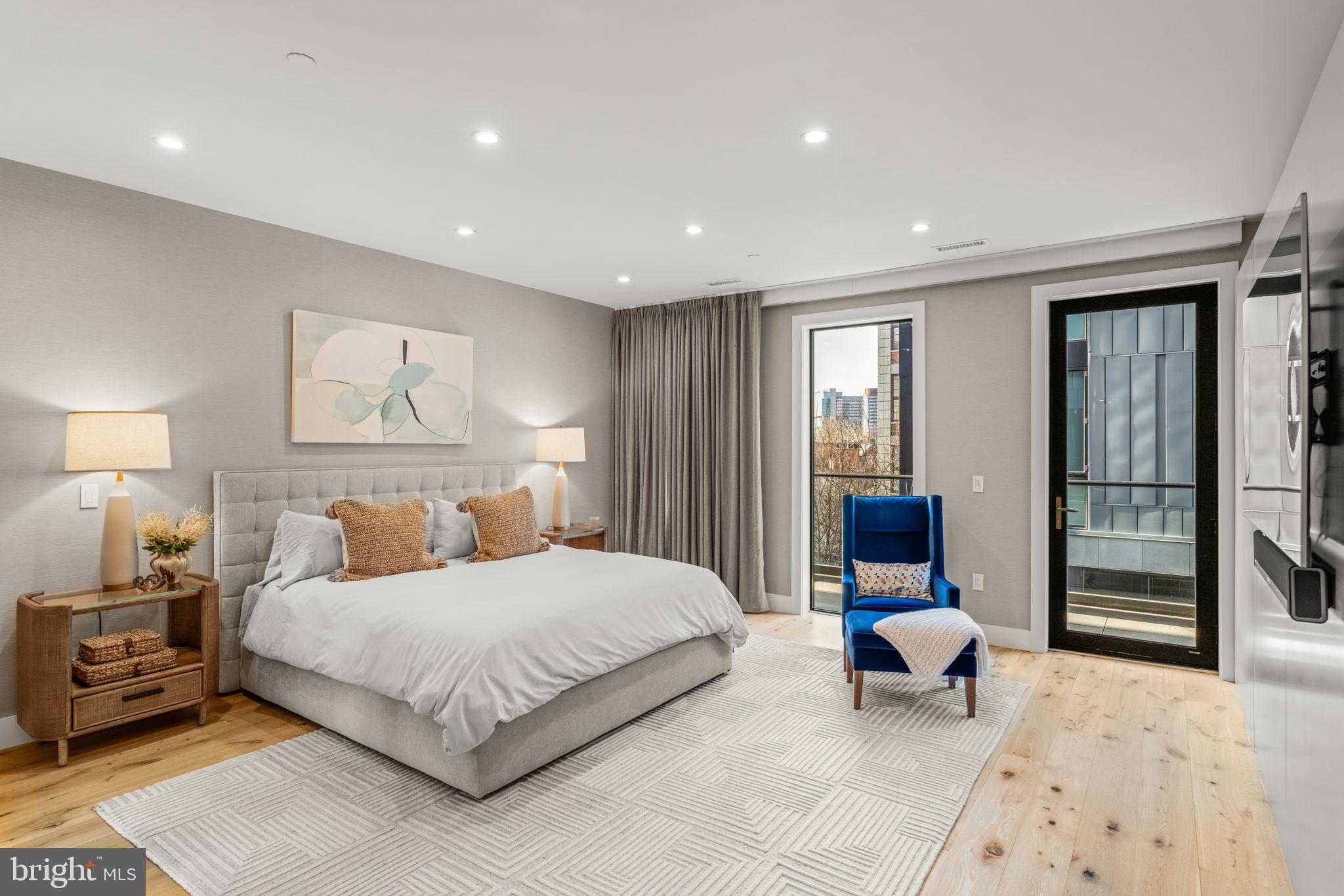 FITLER SQUARE - Residential