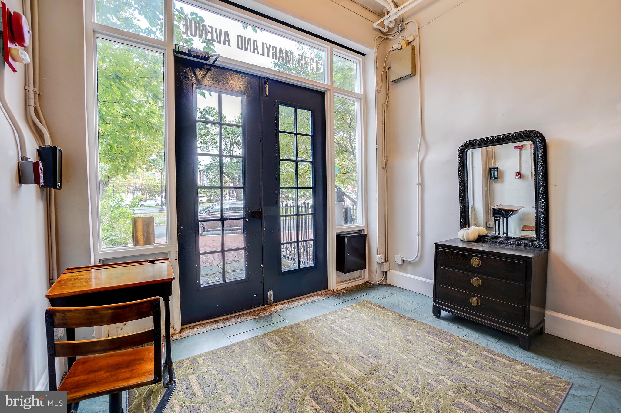 1375 MARYLAND AVENUE NE F