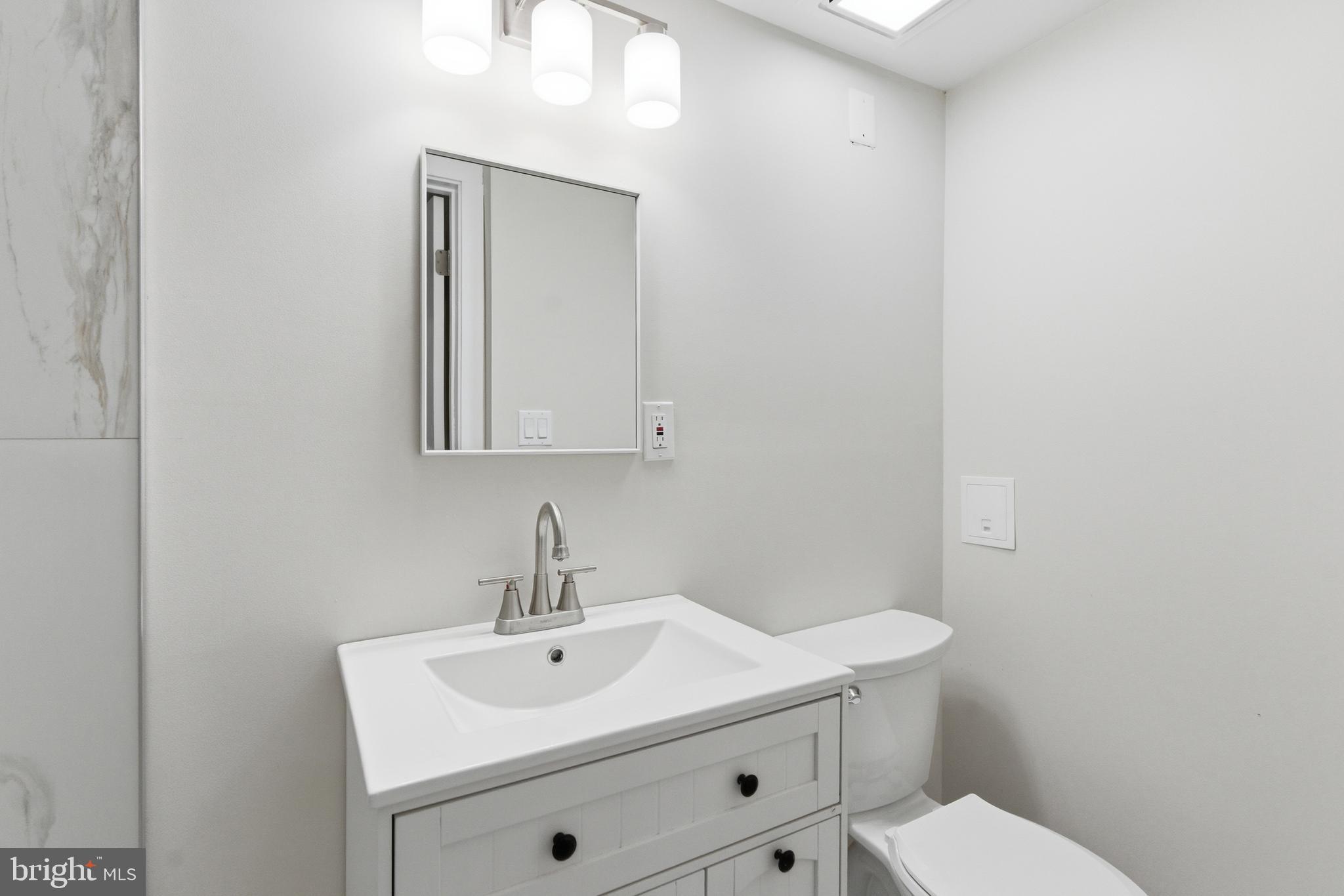 BROOKFIELD - Residential