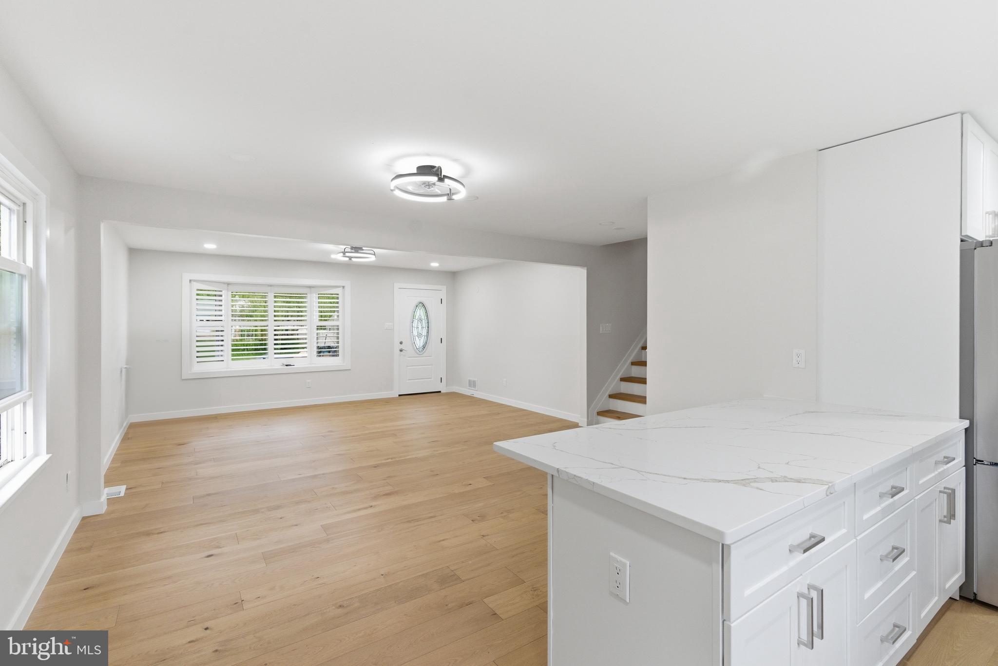 BROOKFIELD - Residential