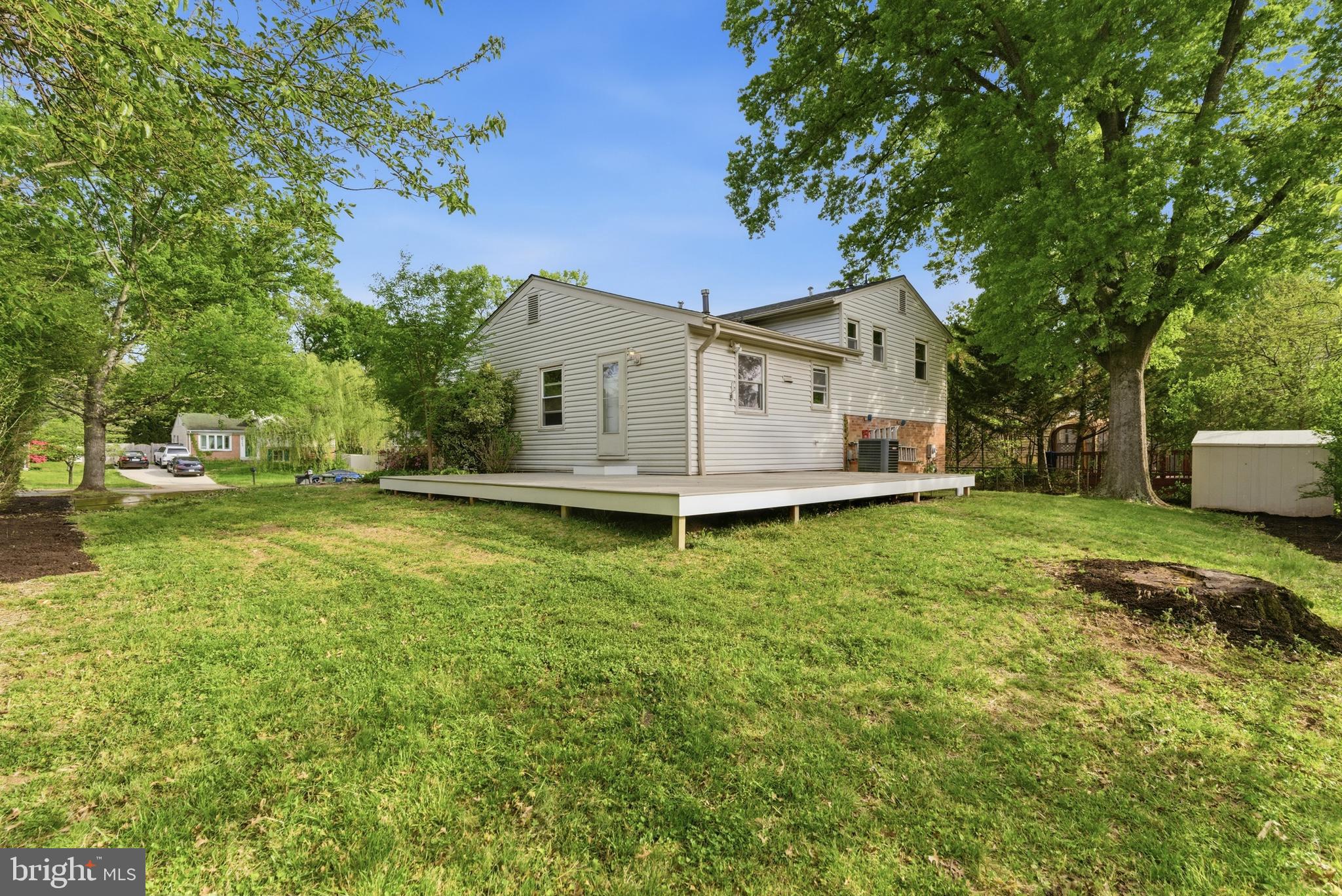 BROOKFIELD - Residential