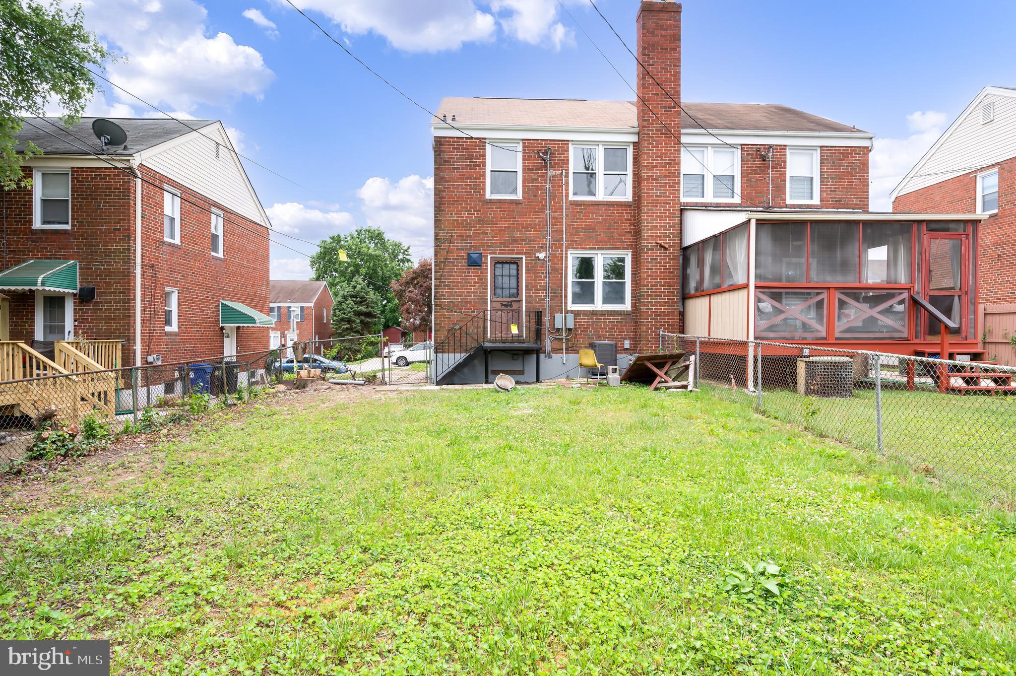 PARKVILLE - Residential