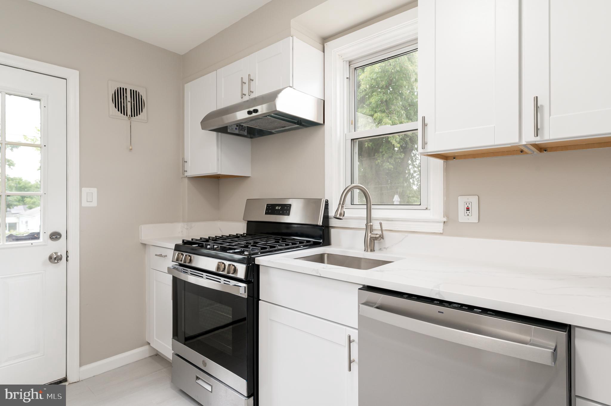 PARKVILLE - Residential