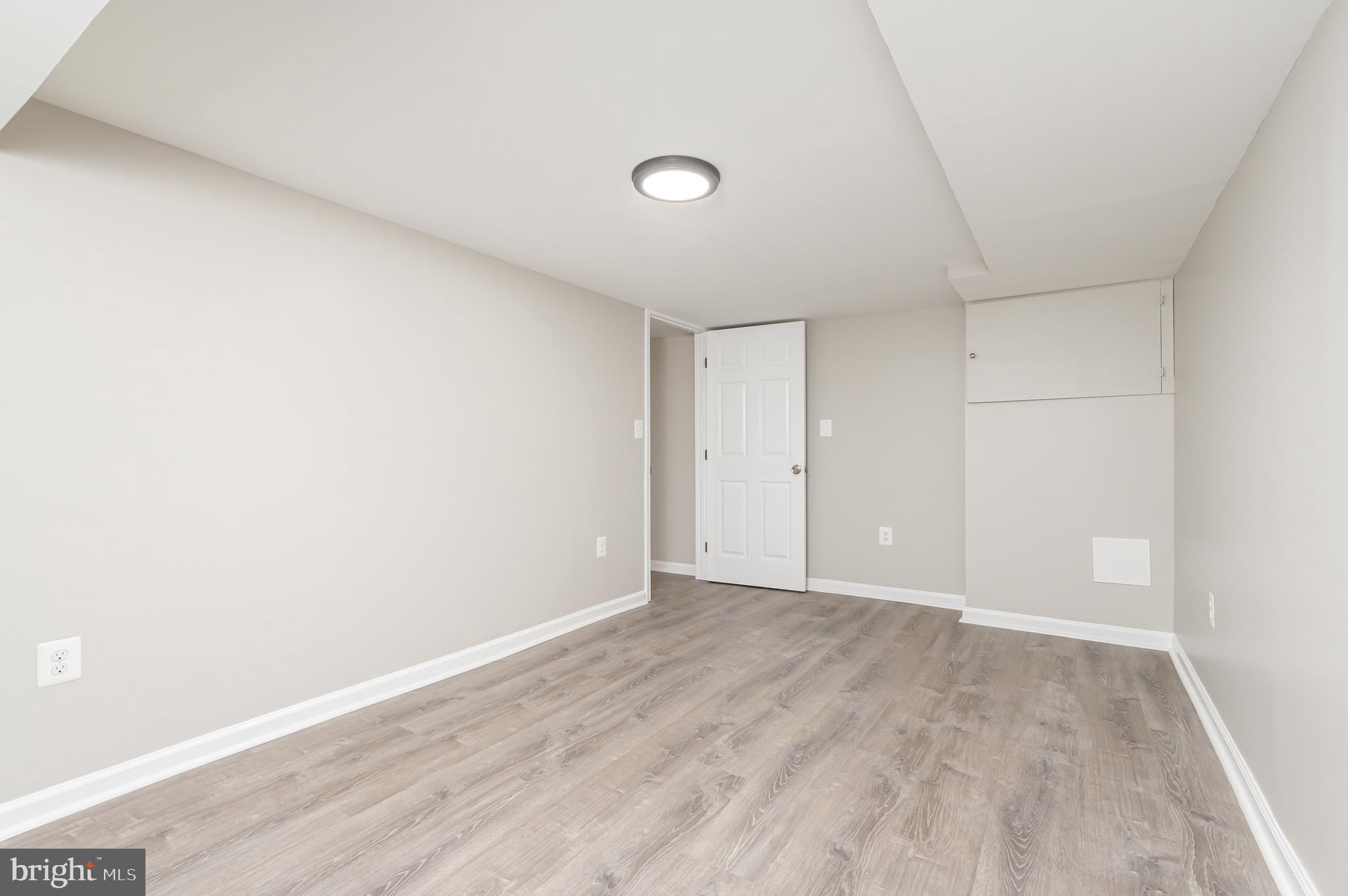 PARKVILLE - Residential