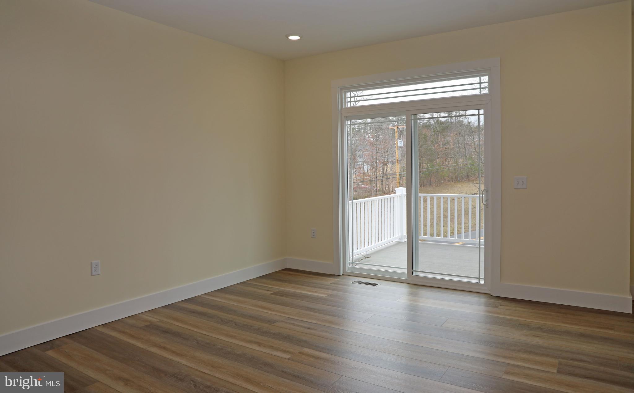 SOUTH BROOK - Residential