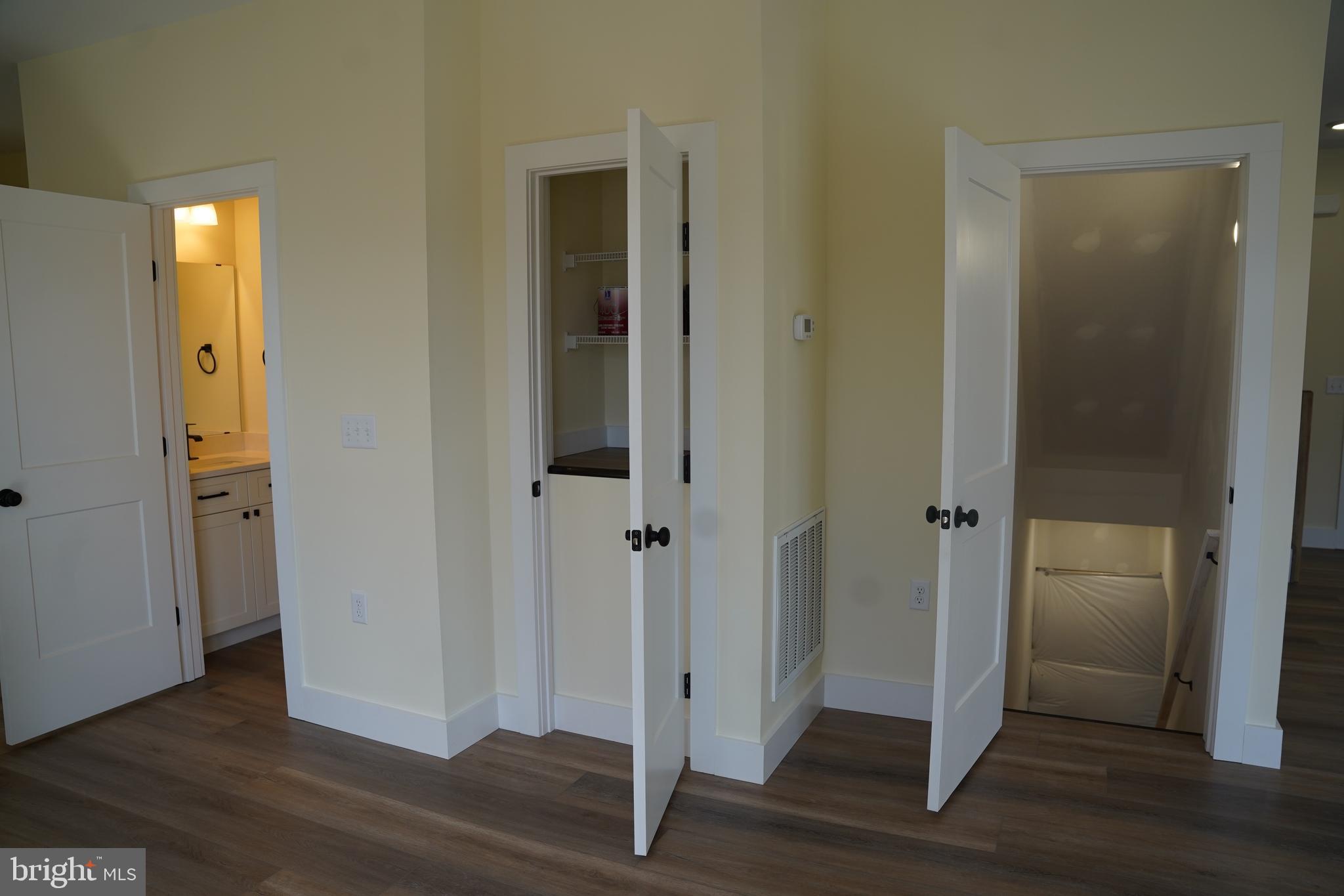 SOUTH BROOK - Residential