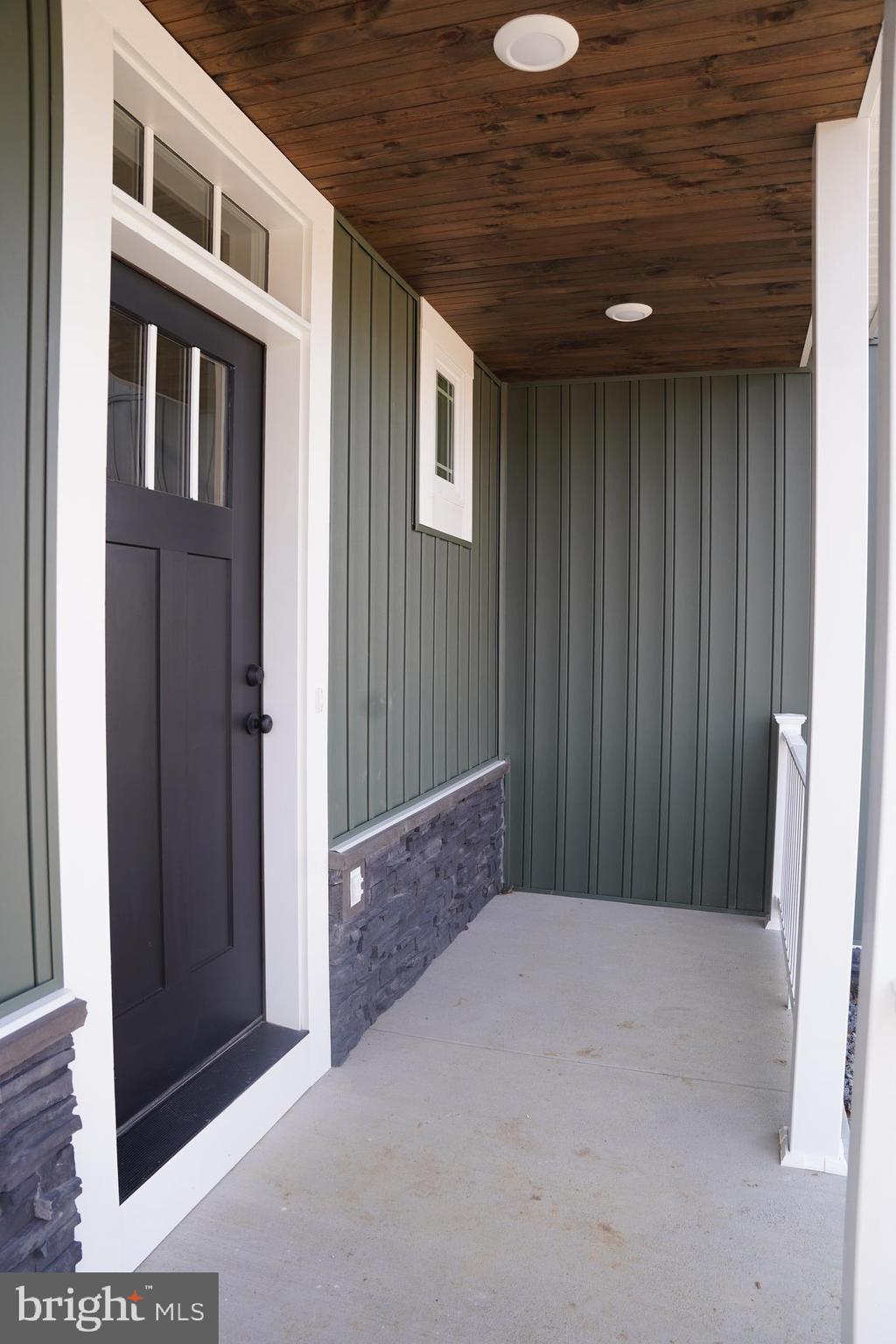 SOUTH BROOK - Residential