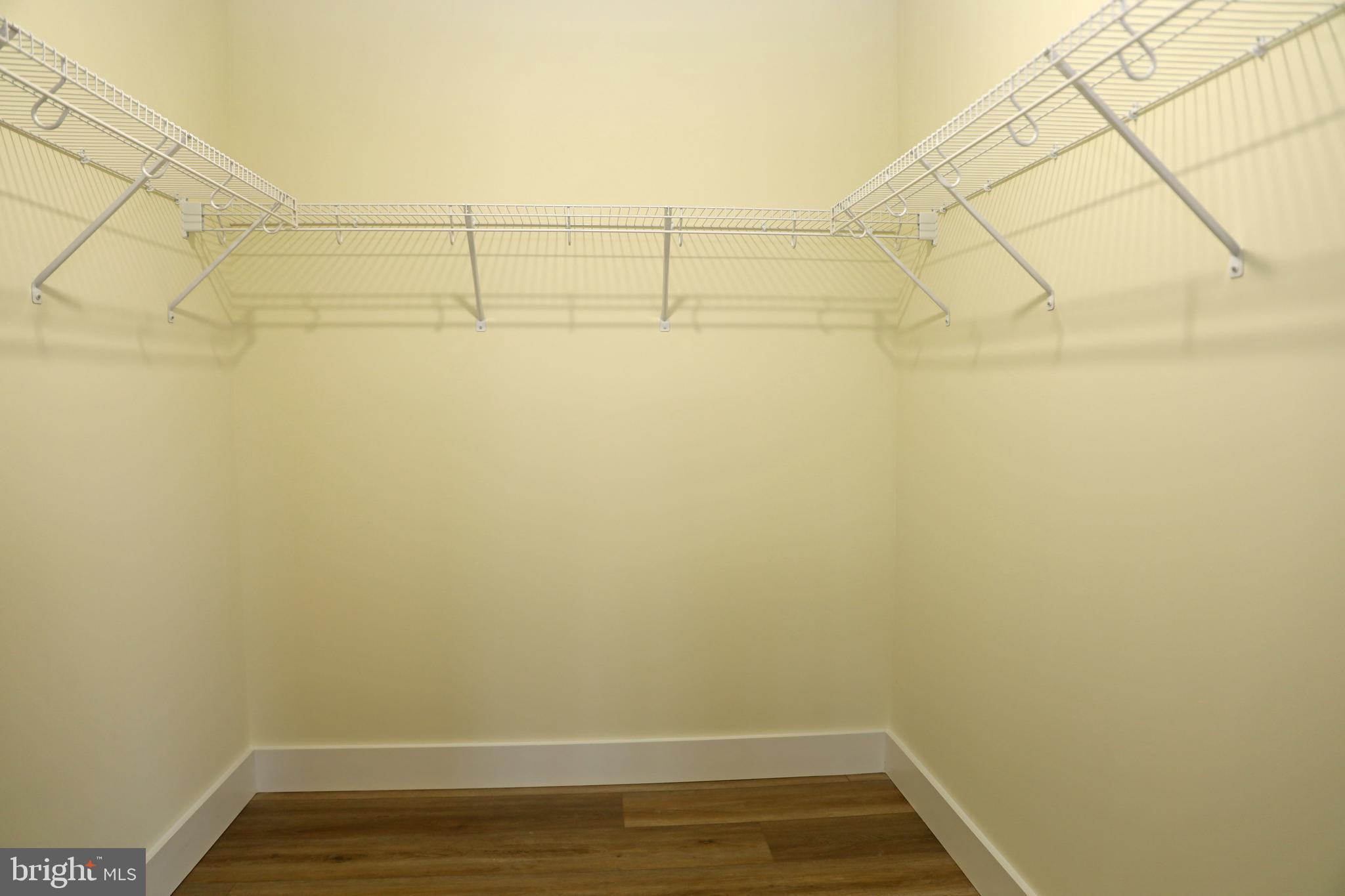 SOUTH BROOK - Residential