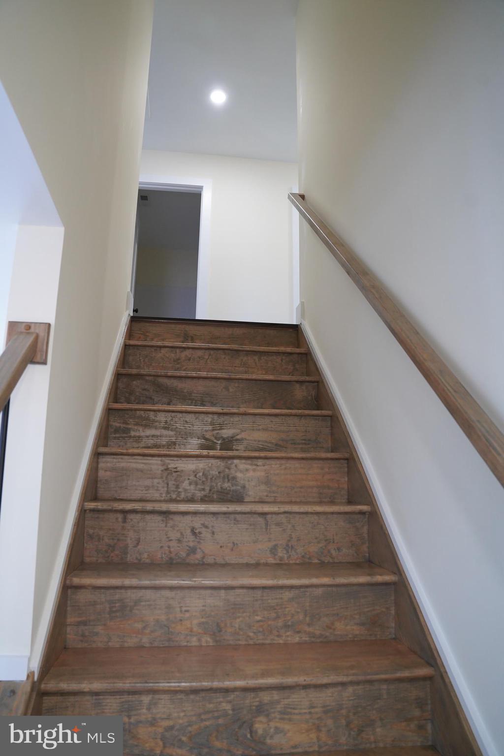 SOUTH BROOK - Residential