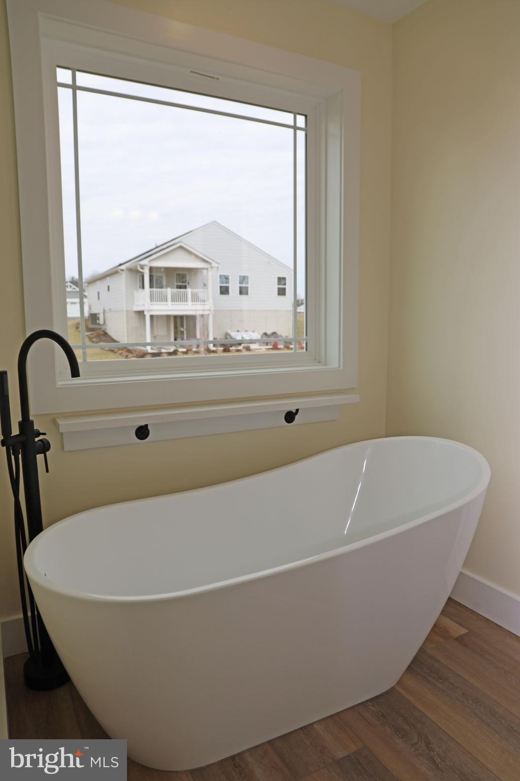 SOUTH BROOK - Residential