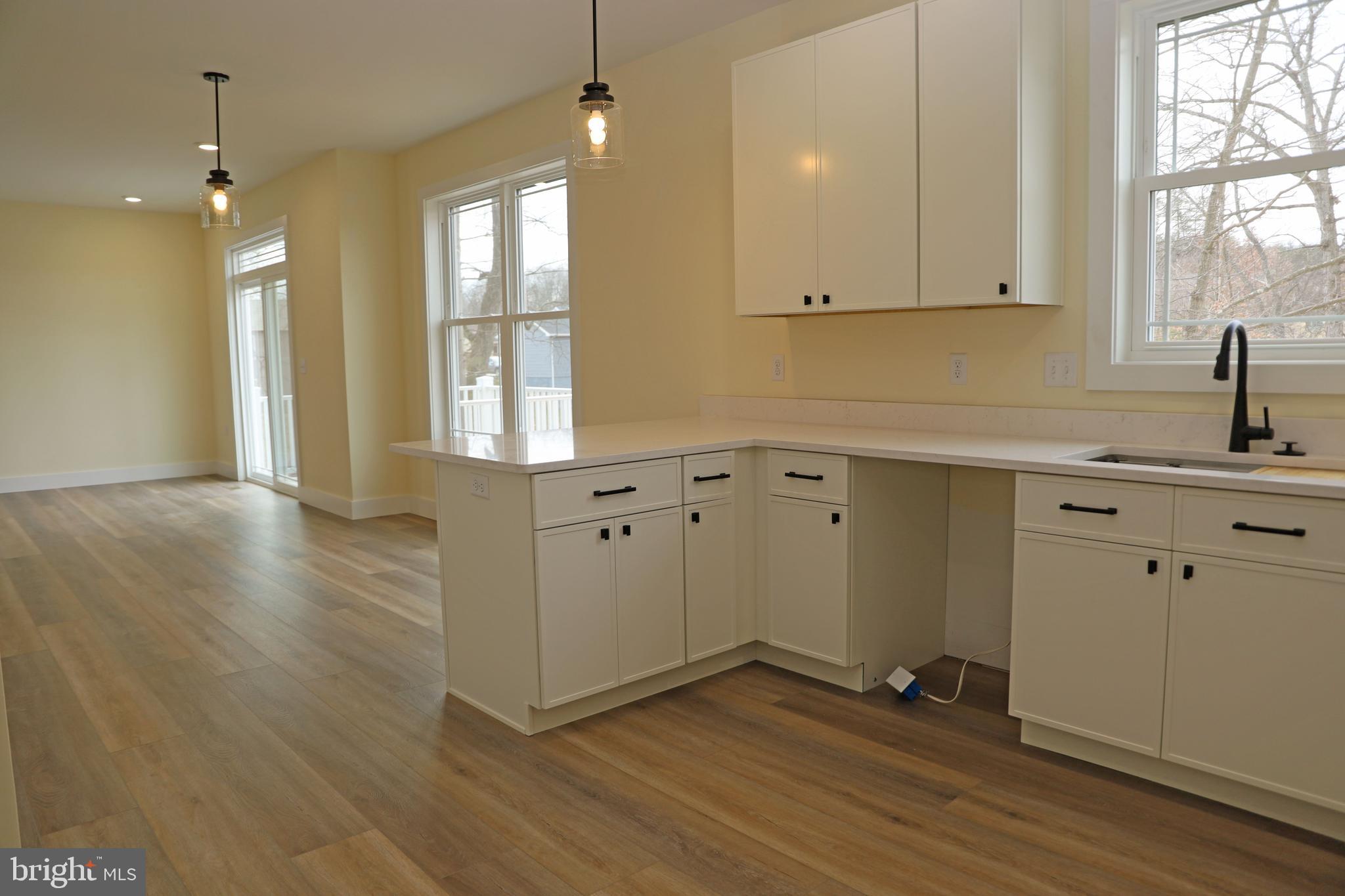 SOUTH BROOK - Residential