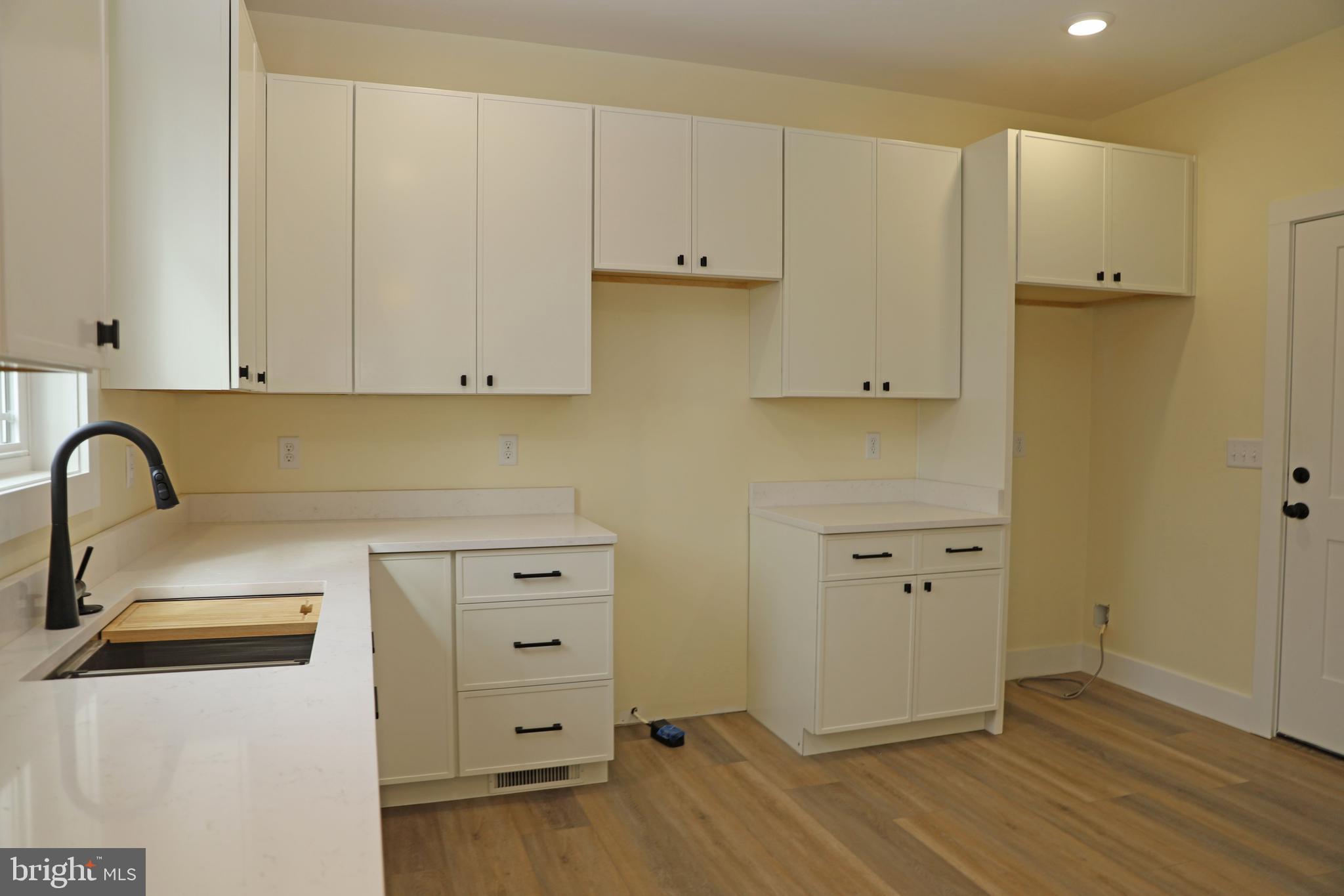 SOUTH BROOK - Residential