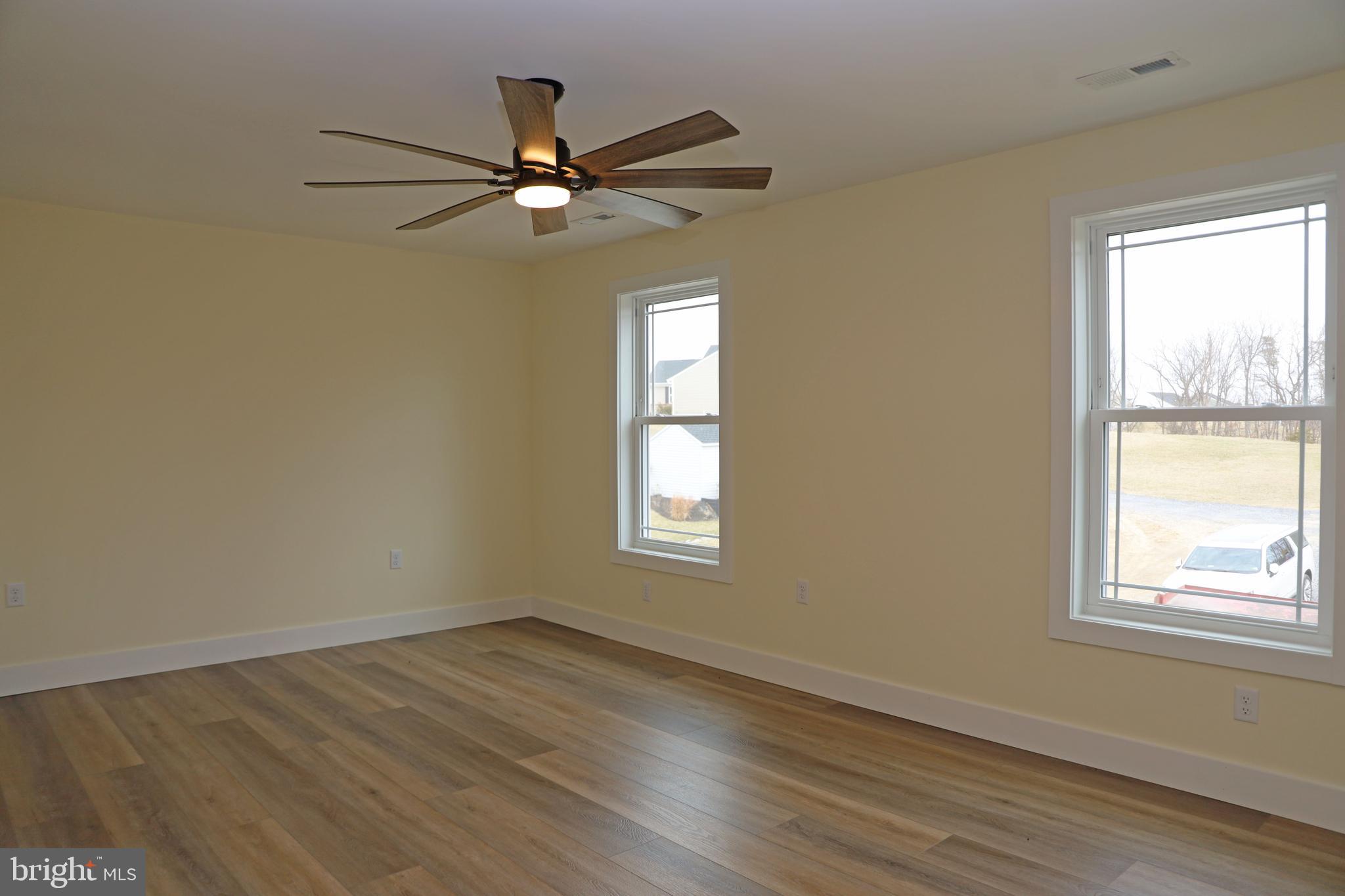 SOUTH BROOK - Residential