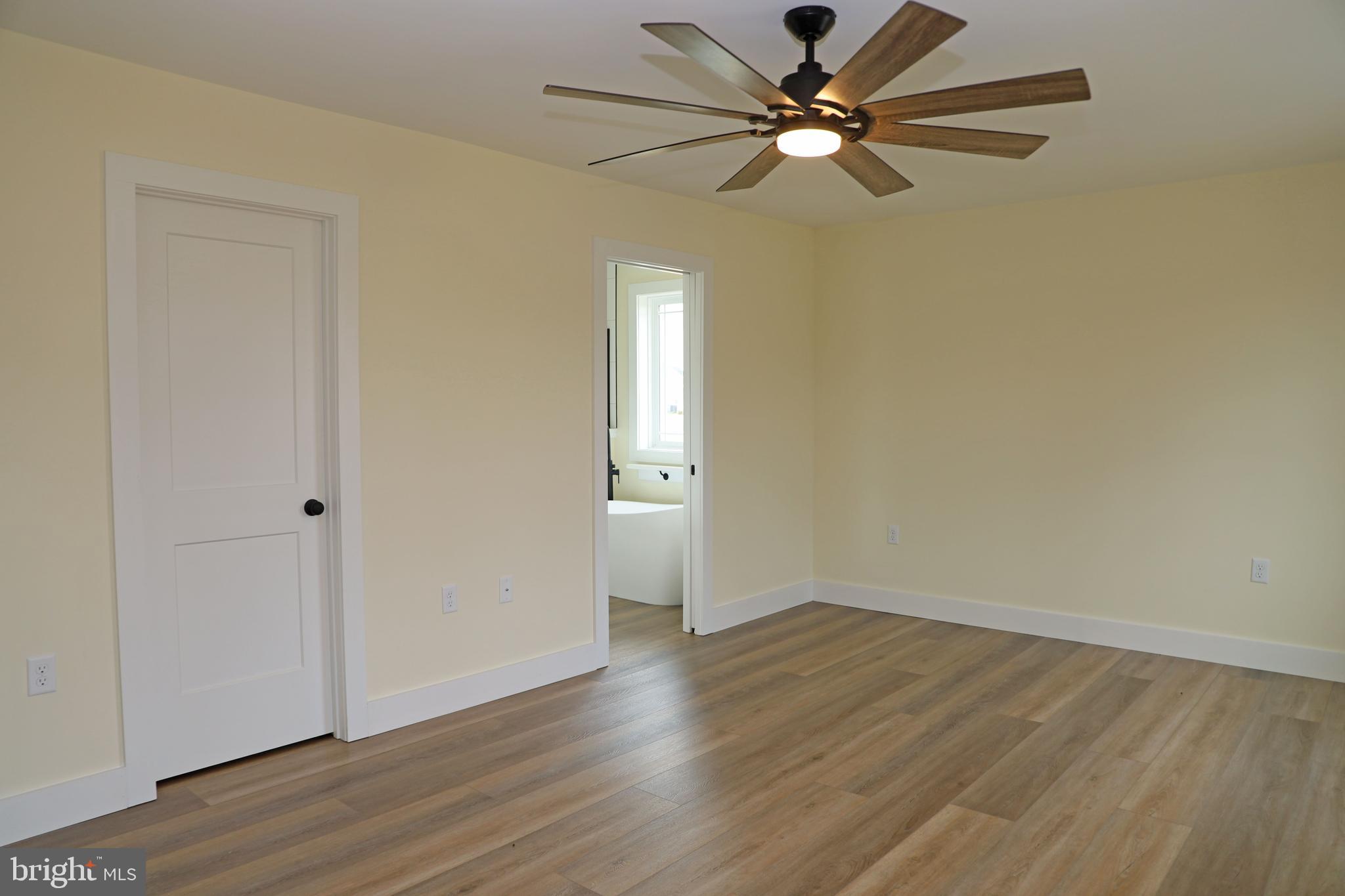 SOUTH BROOK - Residential