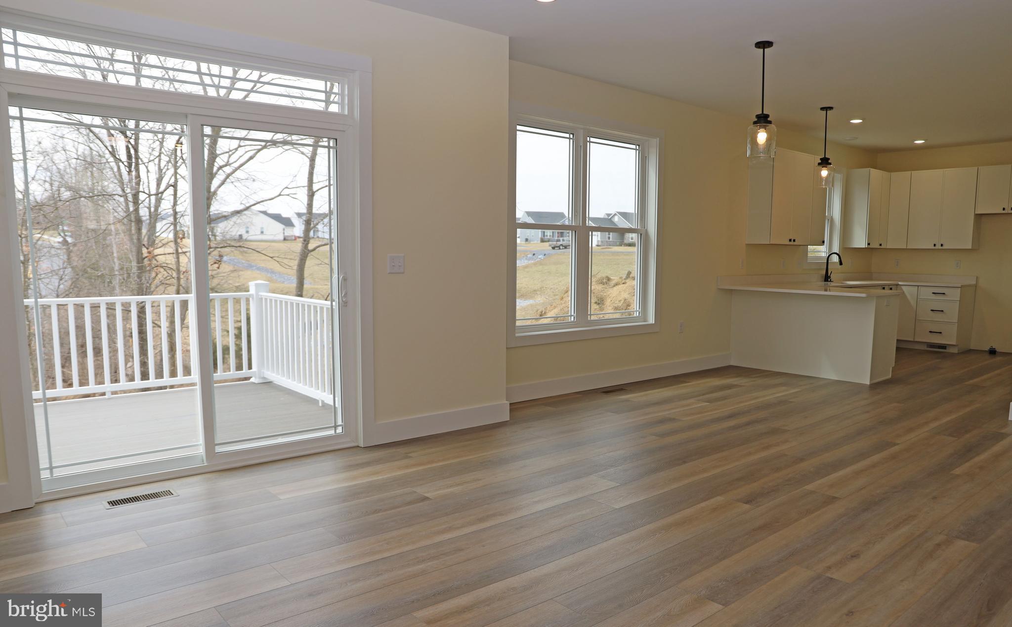 SOUTH BROOK - Residential