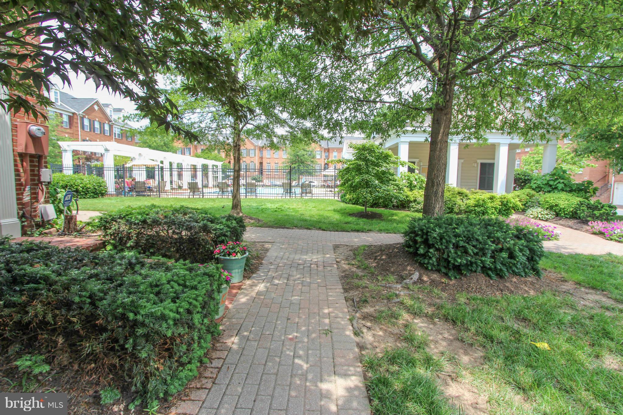 OLD TOWN GREENS - Residential