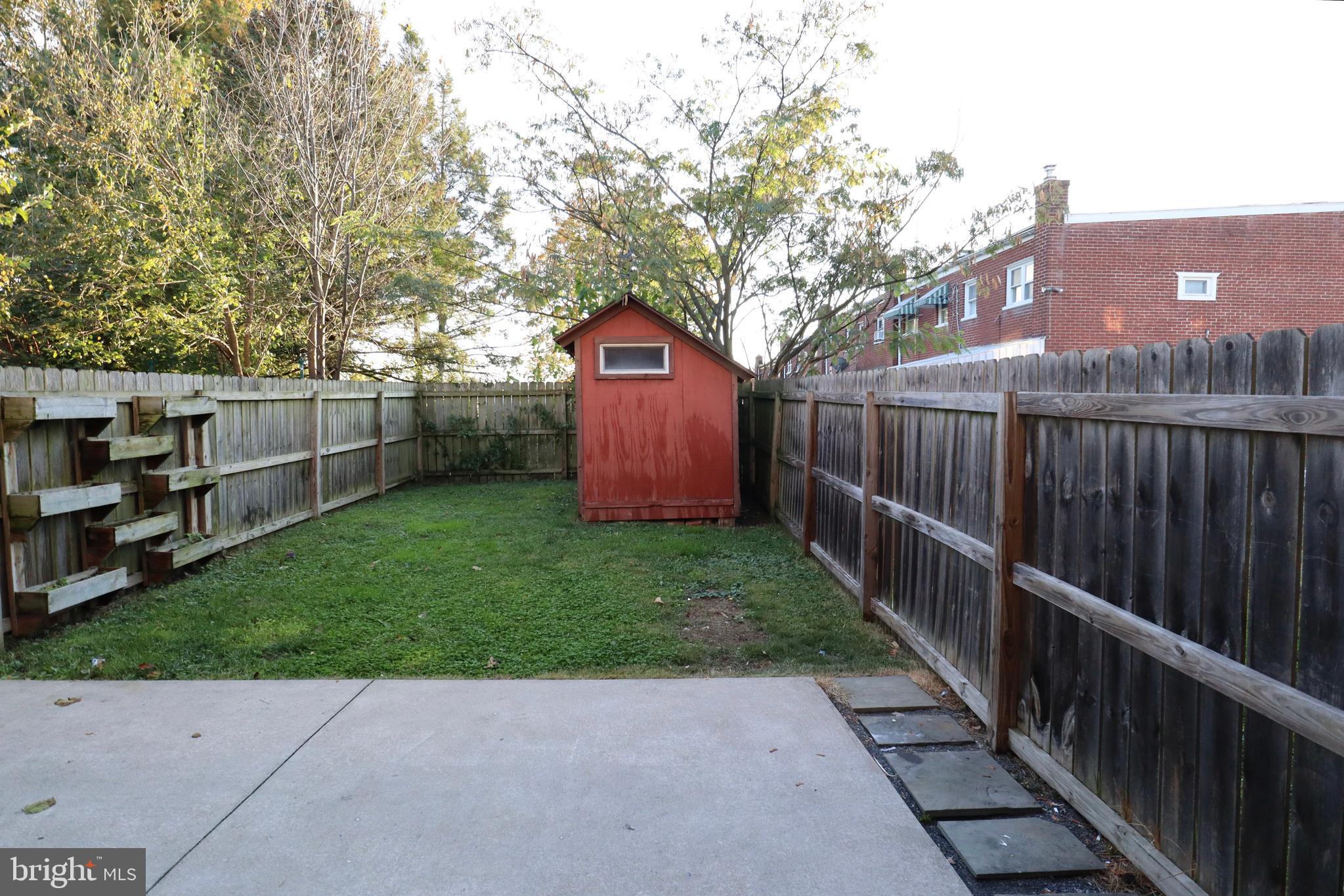 WEST END LANCASTER - Residential