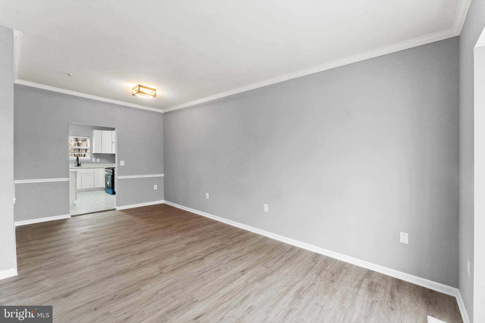 CROFTON VILLAGE - Residential